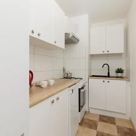 Appartement Wola Business Sunny & Spacious By Renters Warschau