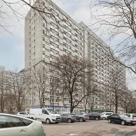 Appartamento Wola Business Sunny & Spacious By Renters